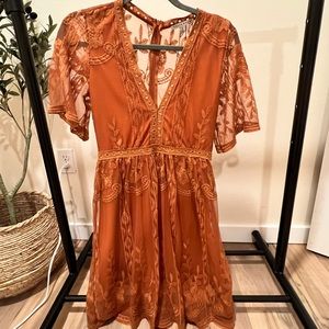 New- Orange Lace Haute Monde “boho dreams Lace dress” boutique dress, Small